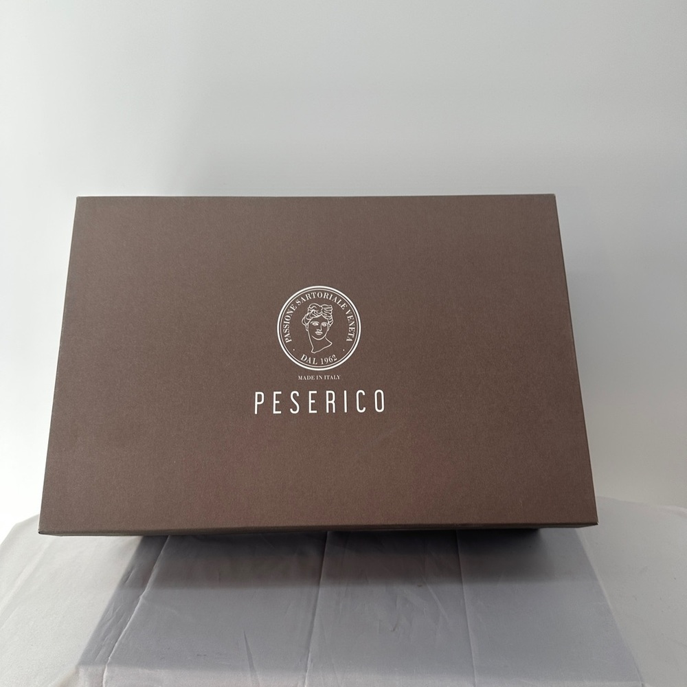 Peserico empty shoebox